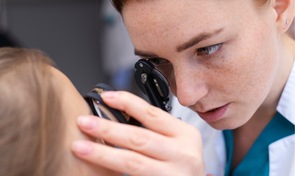 Sanidad financiará el primer fármaco que ataca la causa del glaucoma