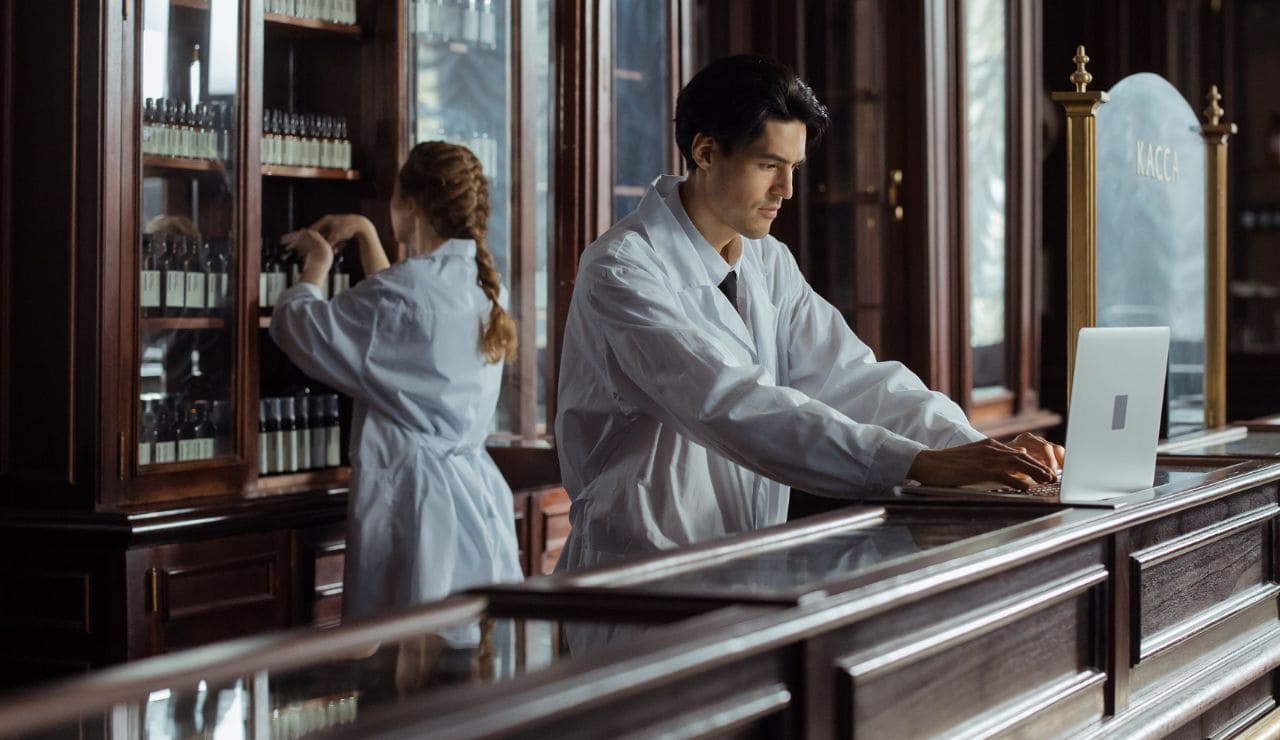 Microformaciones en farmacia: pequeñas píldoras para mantenerte al día