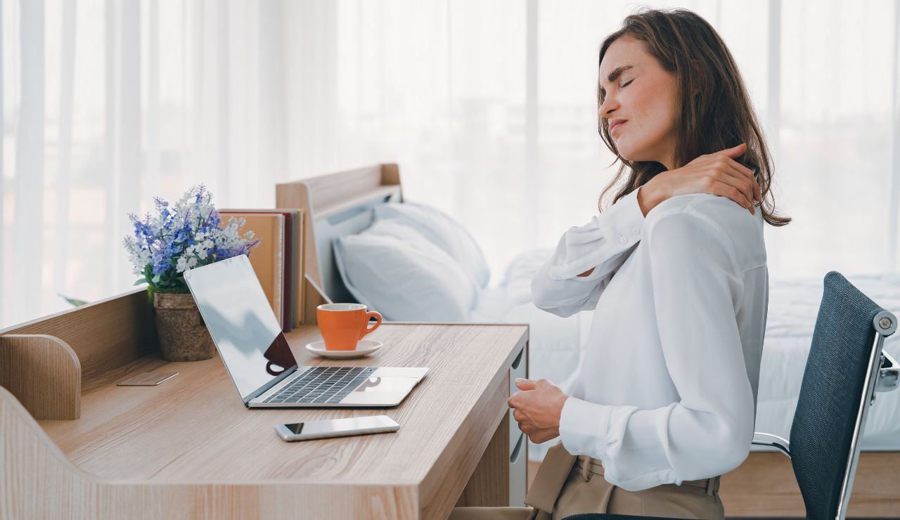 Qué es el síndrome del Tech-Neck y cómo podemos evitarlo