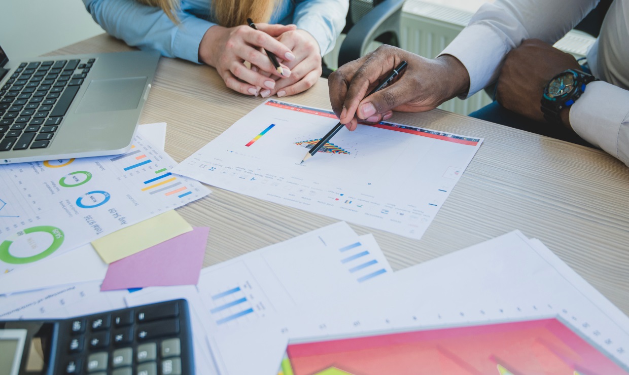 Estos son los requerimientos de Hacienda que los farmacéuticos deben cumplir para la renta 2023