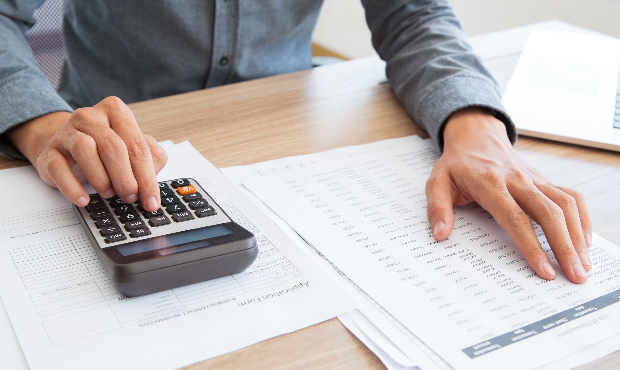 Así afecta la venta de bienes por un precio inferior al de adquisición a la tributación en el IRPF