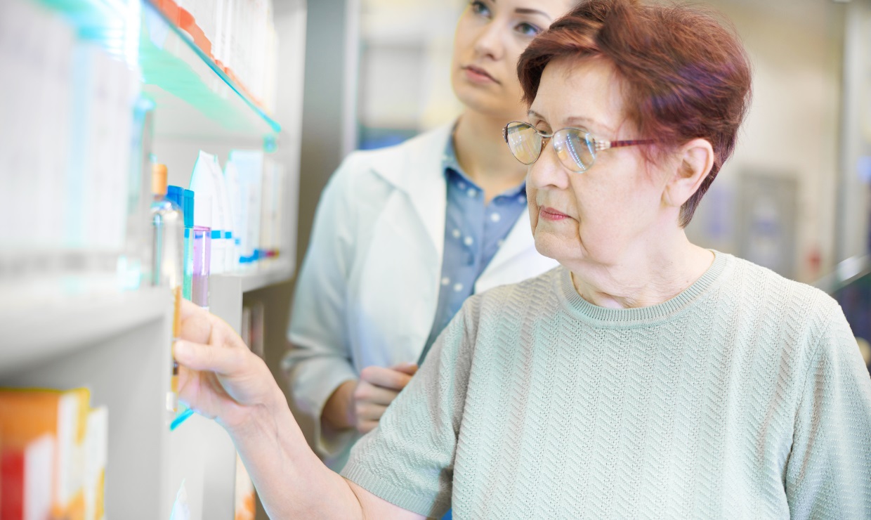 La Diputación de Burgos destina 96.000 euros para apoyar a la farmacia rural