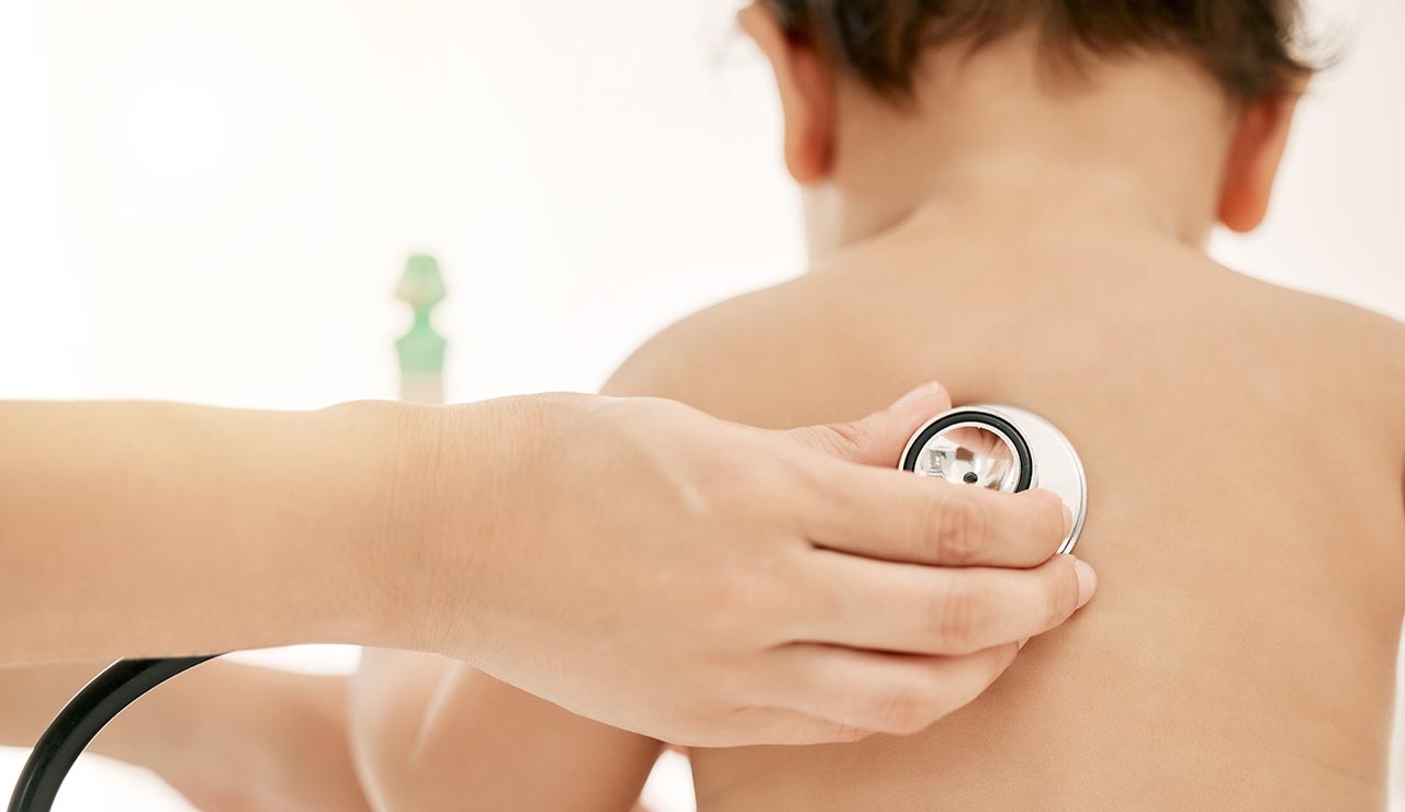 Niño con tuberculosis