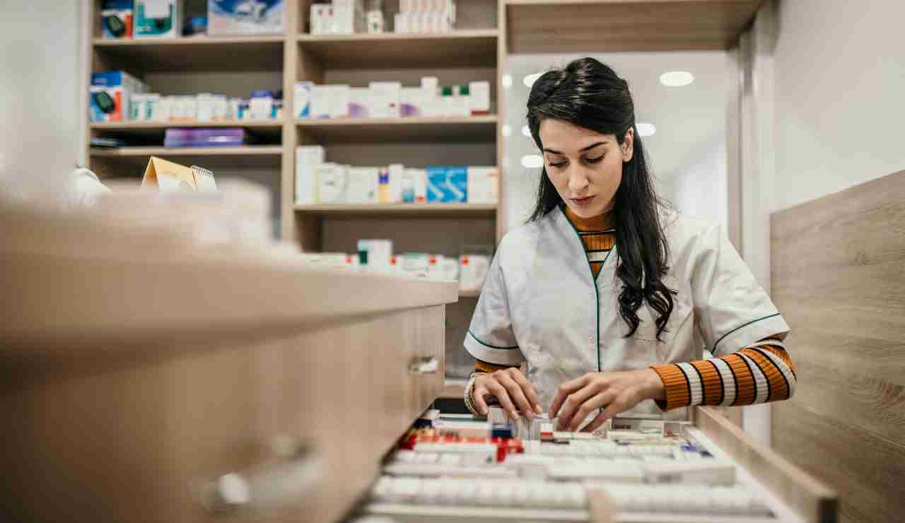 Alemania y Francia mueven ficha: 'cartillas de racionamiento' y fabricación nacional para luchar contra la escasez de medicamentos