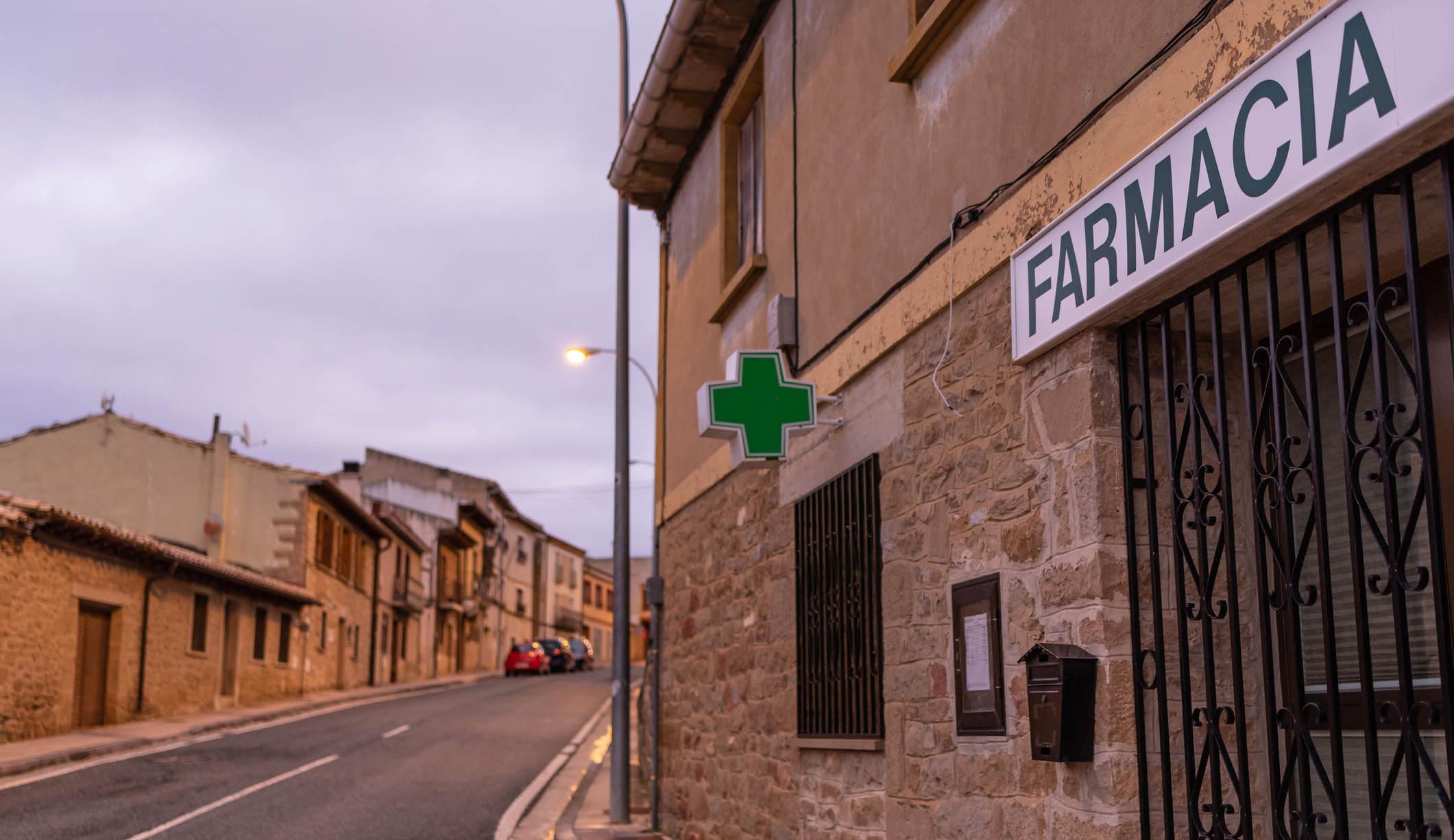 Farmacia en un entorno rural