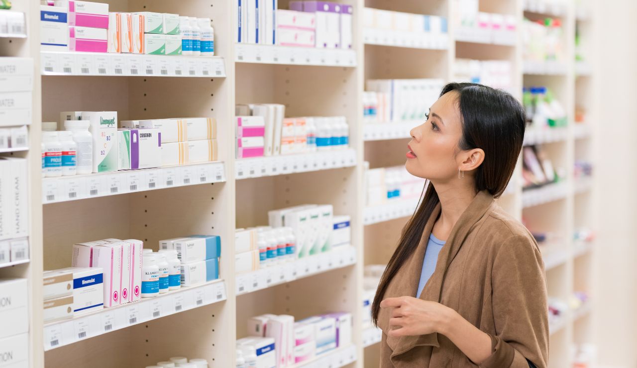 La importancia de la norma de exhibición de precios en farmacias