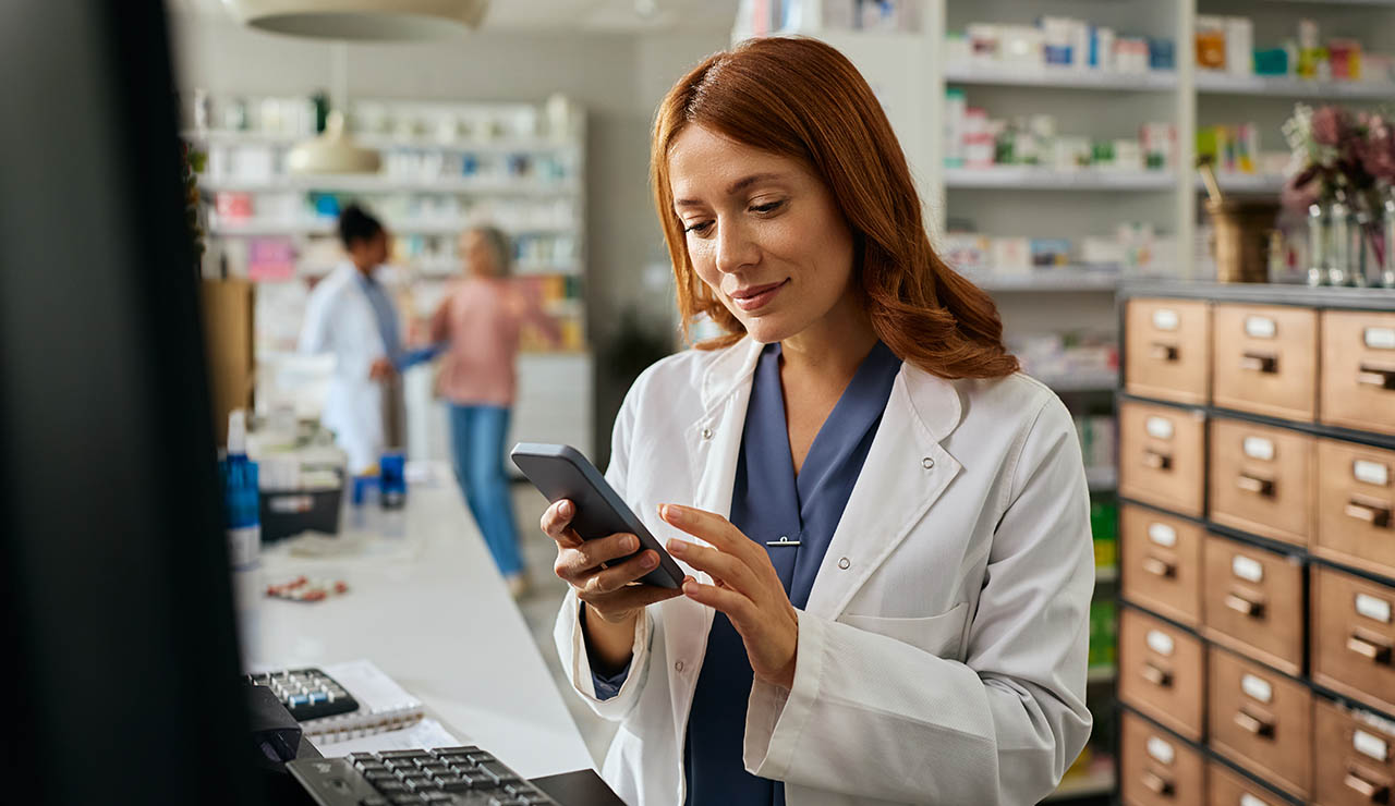 Farmacéutica con app