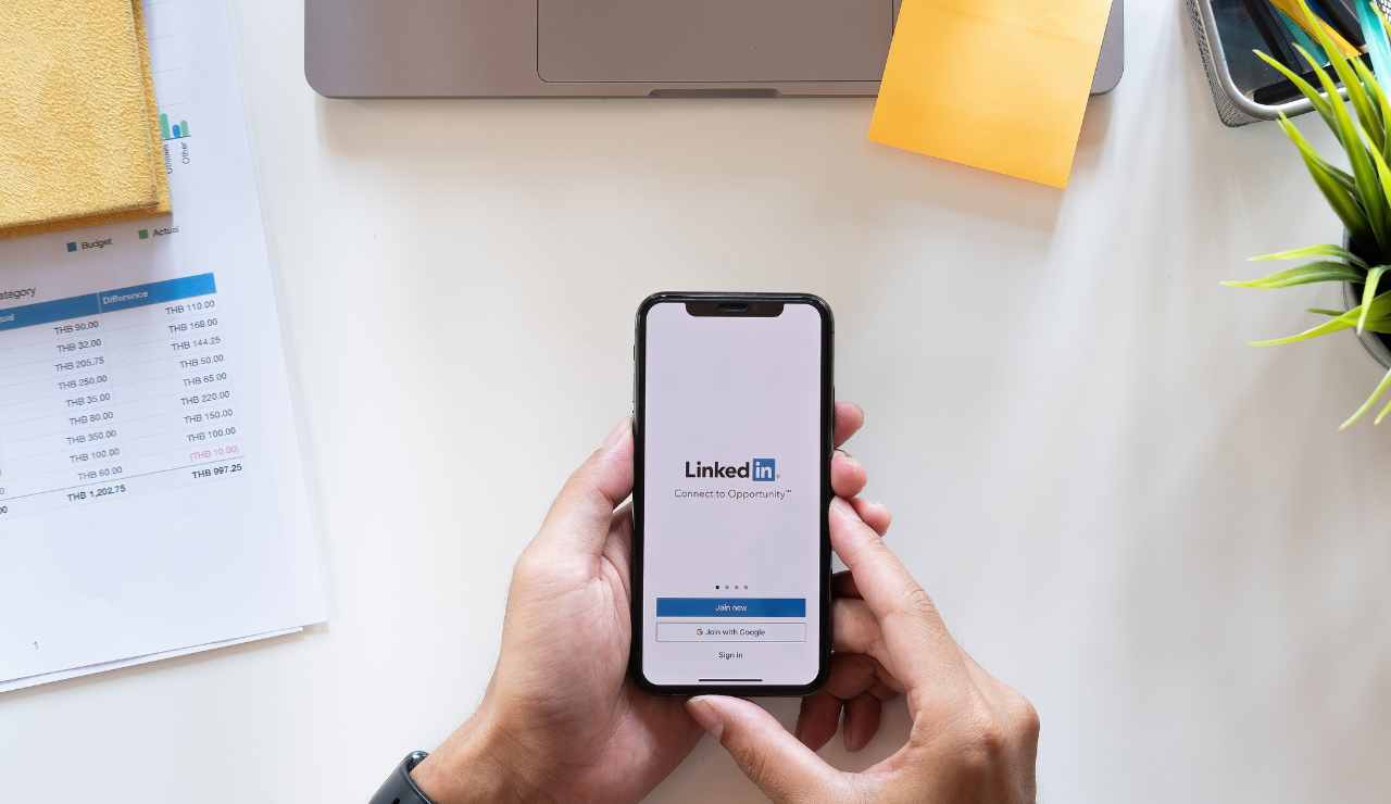 ¿Cómo destacar en LinkedIn?