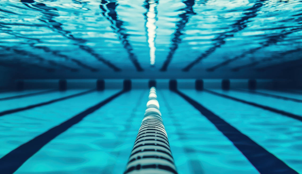 agua de una piscina